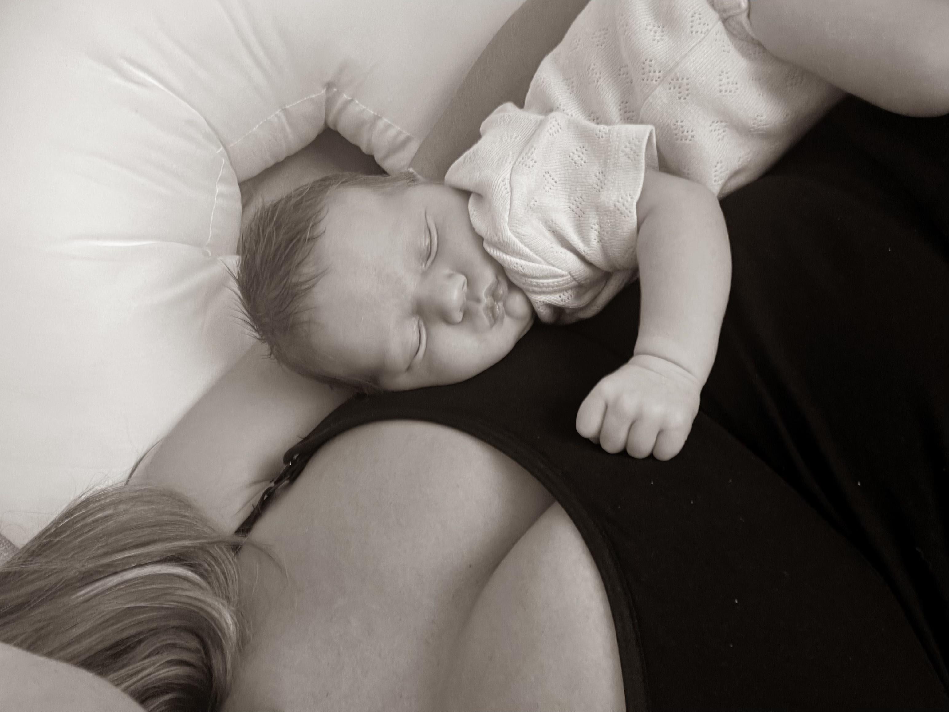 The 4-month sleep regression: why it happens, and why it doesn't actually reverse